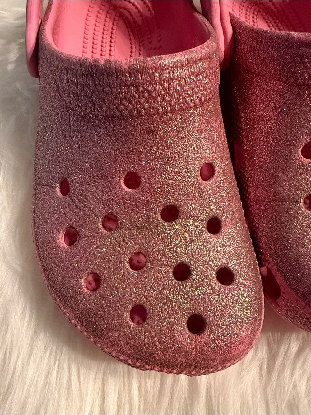 CROCS bright pink